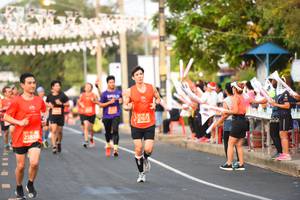 BIB: 27672, 25838
                            <button type="button" onclick="openModal(12537561)" class="btn btn-primary btn-sm float-right btn-popup" data-toggle="modal" data-target=".modal-high-quality">
                        <i class="fas fa-shopping-cart"></i> Add to Cart
                    </button>
                                            <button type="button" onclick="isThisMe(12537561, true)" class="btn btn-success btn-sm float-right btn-popup btn-isme hidden" data-toggle="tooltip" data-placement="bottom" title="นี่คือรูปของคุณใช่ไหม คลิกที่นี่เพื่อเอาเข้าอัลบั้ม">
                        <i class="fas fa-plus"></i> Add to album
                    </button>
                    <button type="button" onclick="isThisMe(12537561, false)" class="btn btn-warning btn-sm float-right btn-popup btn-isnotme hidden">
                        <i class="fas fa-ban"></i> Remove from album
                    </button>