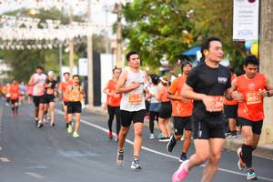 BIB: 20240, 26923
                            <button type="button" onclick="openModal(12533322)" class="btn btn-primary btn-sm float-right btn-popup" data-toggle="modal" data-target=".modal-high-quality">
                        <i class="fas fa-shopping-cart"></i> Add to Cart
                    </button>
                                            <button type="button" onclick="isThisMe(12533322, true)" class="btn btn-success btn-sm float-right btn-popup btn-isme hidden" data-toggle="tooltip" data-placement="bottom" title="นี่คือรูปของคุณใช่ไหม คลิกที่นี่เพื่อเอาเข้าอัลบั้ม">
                        <i class="fas fa-plus"></i> Add to album
                    </button>
                    <button type="button" onclick="isThisMe(12533322, false)" class="btn btn-warning btn-sm float-right btn-popup btn-isnotme hidden">
                        <i class="fas fa-ban"></i> Remove from album
                    </button>