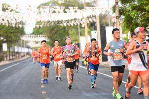 BIB: 20634, 20454, 21537
                            <button type="button" onclick="openModal(12539580)" class="btn btn-primary btn-sm float-right btn-popup" data-toggle="modal" data-target=".modal-high-quality">
                        <i class="fas fa-shopping-cart"></i> Add to Cart
                    </button>
                                            <button type="button" onclick="isThisMe(12539580, true)" class="btn btn-success btn-sm float-right btn-popup btn-isme hidden" data-toggle="tooltip" data-placement="bottom" title="นี่คือรูปของคุณใช่ไหม คลิกที่นี่เพื่อเอาเข้าอัลบั้ม">
                        <i class="fas fa-plus"></i> Add to album
                    </button>
                    <button type="button" onclick="isThisMe(12539580, false)" class="btn btn-warning btn-sm float-right btn-popup btn-isnotme hidden">
                        <i class="fas fa-ban"></i> Remove from album
                    </button>