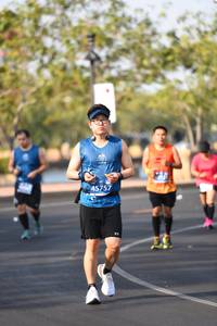 BIB: 2020, 42195
                            <button type="button" onclick="openModal(10459965)" class="btn btn-primary btn-sm float-right btn-popup" data-toggle="modal" data-target=".modal-high-quality">
                        <i class="fas fa-shopping-cart"></i> Add to Cart
                    </button>
                                            <button type="button" onclick="isThisMe(10459965, true)" class="btn btn-success btn-sm float-right btn-popup btn-isme hidden" data-toggle="tooltip" data-placement="bottom" title="นี่คือรูปของคุณใช่ไหม คลิกที่นี่เพื่อเอาเข้าอัลบั้ม">
                        <i class="fas fa-plus"></i> Add to album
                    </button>
                    <button type="button" onclick="isThisMe(10459965, false)" class="btn btn-warning btn-sm float-right btn-popup btn-isnotme hidden">
                        <i class="fas fa-ban"></i> Remove from album
                    </button>