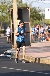 BIB: 42195
                            <button type="button" onclick="openModal(10456500)" class="btn btn-primary btn-sm float-right btn-popup" data-toggle="modal" data-target=".modal-high-quality">
                        <i class="fas fa-shopping-cart"></i> Add to Cart
                    </button>
                                            <button type="button" onclick="isThisMe(10456500, true)" class="btn btn-success btn-sm float-right btn-popup btn-isme hidden" data-toggle="tooltip" data-placement="bottom" title="นี่คือรูปของคุณใช่ไหม คลิกที่นี่เพื่อเอาเข้าอัลบั้ม">
                        <i class="fas fa-plus"></i> Add to album
                    </button>
                    <button type="button" onclick="isThisMe(10456500, false)" class="btn btn-warning btn-sm float-right btn-popup btn-isnotme hidden">
                        <i class="fas fa-ban"></i> Remove from album
                    </button>