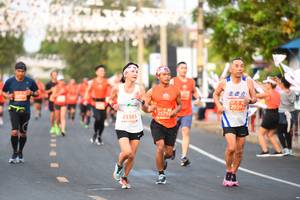BIB: 20592, 25718, 23305
                            <button type="button" onclick="openModal(12548674)" class="btn btn-primary btn-sm float-right btn-popup" data-toggle="modal" data-target=".modal-high-quality">
                        <i class="fas fa-shopping-cart"></i> Add to Cart
                    </button>
                                            <button type="button" onclick="isThisMe(12548674, true)" class="btn btn-success btn-sm float-right btn-popup btn-isme hidden" data-toggle="tooltip" data-placement="bottom" title="นี่คือรูปของคุณใช่ไหม คลิกที่นี่เพื่อเอาเข้าอัลบั้ม">
                        <i class="fas fa-plus"></i> Add to album
                    </button>
                    <button type="button" onclick="isThisMe(12548674, false)" class="btn btn-warning btn-sm float-right btn-popup btn-isnotme hidden">
                        <i class="fas fa-ban"></i> Remove from album
                    </button>