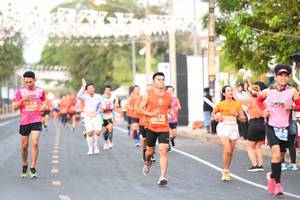BIB: 26588, 26760, 079
                            <button type="button" onclick="openModal(12524909)" class="btn btn-primary btn-sm float-right btn-popup" data-toggle="modal" data-target=".modal-high-quality">
                        <i class="fas fa-shopping-cart"></i> Add to Cart
                    </button>
                                            <button type="button" onclick="isThisMe(12524909, true)" class="btn btn-success btn-sm float-right btn-popup btn-isme hidden" data-toggle="tooltip" data-placement="bottom" title="นี่คือรูปของคุณใช่ไหม คลิกที่นี่เพื่อเอาเข้าอัลบั้ม">
                        <i class="fas fa-plus"></i> Add to album
                    </button>
                    <button type="button" onclick="isThisMe(12524909, false)" class="btn btn-warning btn-sm float-right btn-popup btn-isnotme hidden">
                        <i class="fas fa-ban"></i> Remove from album
                    </button>