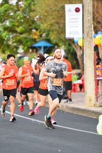 BIB: 22013, 25991, 27350
                            <button type="button" onclick="openModal(12520535)" class="btn btn-primary btn-sm float-right btn-popup" data-toggle="modal" data-target=".modal-high-quality">
                        <i class="fas fa-shopping-cart"></i> Add to Cart
                    </button>
                                            <button type="button" onclick="isThisMe(12520535, true)" class="btn btn-success btn-sm float-right btn-popup btn-isme hidden" data-toggle="tooltip" data-placement="bottom" title="นี่คือรูปของคุณใช่ไหม คลิกที่นี่เพื่อเอาเข้าอัลบั้ม">
                        <i class="fas fa-plus"></i> Add to album
                    </button>
                    <button type="button" onclick="isThisMe(12520535, false)" class="btn btn-warning btn-sm float-right btn-popup btn-isnotme hidden">
                        <i class="fas fa-ban"></i> Remove from album
                    </button>
