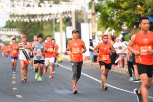 BIB: 27046, 204, 20519
                            <button type="button" onclick="openModal(12539409)" class="btn btn-primary btn-sm float-right btn-popup" data-toggle="modal" data-target=".modal-high-quality">
                        <i class="fas fa-shopping-cart"></i> Add to Cart
                    </button>
                                            <button type="button" onclick="isThisMe(12539409, true)" class="btn btn-success btn-sm float-right btn-popup btn-isme hidden" data-toggle="tooltip" data-placement="bottom" title="นี่คือรูปของคุณใช่ไหม คลิกที่นี่เพื่อเอาเข้าอัลบั้ม">
                        <i class="fas fa-plus"></i> Add to album
                    </button>
                    <button type="button" onclick="isThisMe(12539409, false)" class="btn btn-warning btn-sm float-right btn-popup btn-isnotme hidden">
                        <i class="fas fa-ban"></i> Remove from album
                    </button>