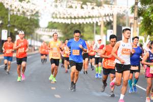 BIB: 70525, 20743, 22339, 27431, 27330, 2031
                            <button type="button" onclick="openModal(12545083)" class="btn btn-primary btn-sm float-right btn-popup" data-toggle="modal" data-target=".modal-high-quality">
                        <i class="fas fa-shopping-cart"></i> Add to Cart
                    </button>
                                            <button type="button" onclick="isThisMe(12545083, true)" class="btn btn-success btn-sm float-right btn-popup btn-isme hidden" data-toggle="tooltip" data-placement="bottom" title="นี่คือรูปของคุณใช่ไหม คลิกที่นี่เพื่อเอาเข้าอัลบั้ม">
                        <i class="fas fa-plus"></i> Add to album
                    </button>
                    <button type="button" onclick="isThisMe(12545083, false)" class="btn btn-warning btn-sm float-right btn-popup btn-isnotme hidden">
                        <i class="fas fa-ban"></i> Remove from album
                    </button>