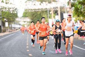 BIB: 23306, 20174
                            <button type="button" onclick="openModal(12523139)" class="btn btn-primary btn-sm float-right btn-popup" data-toggle="modal" data-target=".modal-high-quality">
                        <i class="fas fa-shopping-cart"></i> Add to Cart
                    </button>
                                            <button type="button" onclick="isThisMe(12523139, true)" class="btn btn-success btn-sm float-right btn-popup btn-isme hidden" data-toggle="tooltip" data-placement="bottom" title="นี่คือรูปของคุณใช่ไหม คลิกที่นี่เพื่อเอาเข้าอัลบั้ม">
                        <i class="fas fa-plus"></i> Add to album
                    </button>
                    <button type="button" onclick="isThisMe(12523139, false)" class="btn btn-warning btn-sm float-right btn-popup btn-isnotme hidden">
                        <i class="fas fa-ban"></i> Remove from album
                    </button>