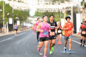 BIB: 40249, 26159, 156
                            <button type="button" onclick="openModal(12542595)" class="btn btn-primary btn-sm float-right btn-popup" data-toggle="modal" data-target=".modal-high-quality">
                        <i class="fas fa-shopping-cart"></i> Add to Cart
                    </button>
                                            <button type="button" onclick="isThisMe(12542595, true)" class="btn btn-success btn-sm float-right btn-popup btn-isme hidden" data-toggle="tooltip" data-placement="bottom" title="นี่คือรูปของคุณใช่ไหม คลิกที่นี่เพื่อเอาเข้าอัลบั้ม">
                        <i class="fas fa-plus"></i> Add to album
                    </button>
                    <button type="button" onclick="isThisMe(12542595, false)" class="btn btn-warning btn-sm float-right btn-popup btn-isnotme hidden">
                        <i class="fas fa-ban"></i> Remove from album
                    </button>