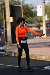 BIB: 42195
                            <button type="button" onclick="openModal(10455337)" class="btn btn-primary btn-sm float-right btn-popup" data-toggle="modal" data-target=".modal-high-quality">
                        <i class="fas fa-shopping-cart"></i> Add to Cart
                    </button>
                                            <button type="button" onclick="isThisMe(10455337, true)" class="btn btn-success btn-sm float-right btn-popup btn-isme hidden" data-toggle="tooltip" data-placement="bottom" title="นี่คือรูปของคุณใช่ไหม คลิกที่นี่เพื่อเอาเข้าอัลบั้ม">
                        <i class="fas fa-plus"></i> Add to album
                    </button>
                    <button type="button" onclick="isThisMe(10455337, false)" class="btn btn-warning btn-sm float-right btn-popup btn-isnotme hidden">
                        <i class="fas fa-ban"></i> Remove from album
                    </button>