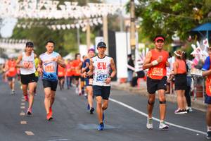 BIB: 27023, 21323, 44288
                            <button type="button" onclick="openModal(12502702)" class="btn btn-primary btn-sm float-right btn-popup" data-toggle="modal" data-target=".modal-high-quality">
                        <i class="fas fa-shopping-cart"></i> Add to Cart
                    </button>
                                            <button type="button" onclick="isThisMe(12502702, true)" class="btn btn-success btn-sm float-right btn-popup btn-isme hidden" data-toggle="tooltip" data-placement="bottom" title="นี่คือรูปของคุณใช่ไหม คลิกที่นี่เพื่อเอาเข้าอัลบั้ม">
                        <i class="fas fa-plus"></i> Add to album
                    </button>
                    <button type="button" onclick="isThisMe(12502702, false)" class="btn btn-warning btn-sm float-right btn-popup btn-isnotme hidden">
                        <i class="fas fa-ban"></i> Remove from album
                    </button>