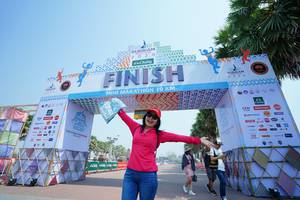 BIB: 16702
                            <button type="button" onclick="openModal(10451510)" class="btn btn-primary btn-sm float-right btn-popup" data-toggle="modal" data-target=".modal-high-quality">
                        <i class="fas fa-shopping-cart"></i> Add to Cart
                    </button>
                                            <button type="button" onclick="isThisMe(10451510, true)" class="btn btn-success btn-sm float-right btn-popup btn-isme hidden" data-toggle="tooltip" data-placement="bottom" title="นี่คือรูปของคุณใช่ไหม คลิกที่นี่เพื่อเอาเข้าอัลบั้ม">
                        <i class="fas fa-plus"></i> Add to album
                    </button>
                    <button type="button" onclick="isThisMe(10451510, false)" class="btn btn-warning btn-sm float-right btn-popup btn-isnotme hidden">
                        <i class="fas fa-ban"></i> Remove from album
                    </button>