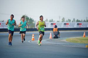 BIB: 1855, 1720
                            <button type="button" onclick="openModal(10457349)" class="btn btn-primary btn-sm float-right btn-popup" data-toggle="modal" data-target=".modal-high-quality">
                        <i class="fas fa-shopping-cart"></i> Add to Cart
                    </button>
                                            <button type="button" onclick="isThisMe(10457349, true)" class="btn btn-success btn-sm float-right btn-popup btn-isme hidden" data-toggle="tooltip" data-placement="bottom" title="นี่คือรูปของคุณใช่ไหม คลิกที่นี่เพื่อเอาเข้าอัลบั้ม">
                        <i class="fas fa-plus"></i> Add to album
                    </button>
                    <button type="button" onclick="isThisMe(10457349, false)" class="btn btn-warning btn-sm float-right btn-popup btn-isnotme hidden">
                        <i class="fas fa-ban"></i> Remove from album
                    </button>