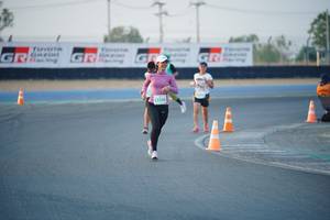 BIB: 1145
                            <button type="button" onclick="openModal(10457406)" class="btn btn-primary btn-sm float-right btn-popup" data-toggle="modal" data-target=".modal-high-quality">
                        <i class="fas fa-shopping-cart"></i> Add to Cart
                    </button>
                                            <button type="button" onclick="isThisMe(10457406, true)" class="btn btn-success btn-sm float-right btn-popup btn-isme hidden" data-toggle="tooltip" data-placement="bottom" title="นี่คือรูปของคุณใช่ไหม คลิกที่นี่เพื่อเอาเข้าอัลบั้ม">
                        <i class="fas fa-plus"></i> Add to album
                    </button>
                    <button type="button" onclick="isThisMe(10457406, false)" class="btn btn-warning btn-sm float-right btn-popup btn-isnotme hidden">
                        <i class="fas fa-ban"></i> Remove from album
                    </button>