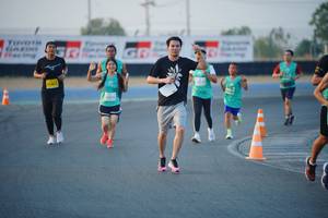 BIB: 455
                            <button type="button" onclick="openModal(10458305)" class="btn btn-primary btn-sm float-right btn-popup" data-toggle="modal" data-target=".modal-high-quality">
                        <i class="fas fa-shopping-cart"></i> Add to Cart
                    </button>
                                            <button type="button" onclick="isThisMe(10458305, true)" class="btn btn-success btn-sm float-right btn-popup btn-isme hidden" data-toggle="tooltip" data-placement="bottom" title="นี่คือรูปของคุณใช่ไหม คลิกที่นี่เพื่อเอาเข้าอัลบั้ม">
                        <i class="fas fa-plus"></i> Add to album
                    </button>
                    <button type="button" onclick="isThisMe(10458305, false)" class="btn btn-warning btn-sm float-right btn-popup btn-isnotme hidden">
                        <i class="fas fa-ban"></i> Remove from album
                    </button>