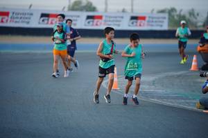 BIB: 51659
                            <button type="button" onclick="openModal(10460408)" class="btn btn-primary btn-sm float-right btn-popup" data-toggle="modal" data-target=".modal-high-quality">
                        <i class="fas fa-shopping-cart"></i> Add to Cart
                    </button>
                                            <button type="button" onclick="isThisMe(10460408, true)" class="btn btn-success btn-sm float-right btn-popup btn-isme hidden" data-toggle="tooltip" data-placement="bottom" title="นี่คือรูปของคุณใช่ไหม คลิกที่นี่เพื่อเอาเข้าอัลบั้ม">
                        <i class="fas fa-plus"></i> Add to album
                    </button>
                    <button type="button" onclick="isThisMe(10460408, false)" class="btn btn-warning btn-sm float-right btn-popup btn-isnotme hidden">
                        <i class="fas fa-ban"></i> Remove from album
                    </button>