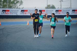 BIB: 121, 53455, 52722, 52376
                            <button type="button" onclick="openModal(10458336)" class="btn btn-primary btn-sm float-right btn-popup" data-toggle="modal" data-target=".modal-high-quality">
                        <i class="fas fa-shopping-cart"></i> Add to Cart
                    </button>
                                            <button type="button" onclick="isThisMe(10458336, true)" class="btn btn-success btn-sm float-right btn-popup btn-isme hidden" data-toggle="tooltip" data-placement="bottom" title="นี่คือรูปของคุณใช่ไหม คลิกที่นี่เพื่อเอาเข้าอัลบั้ม">
                        <i class="fas fa-plus"></i> Add to album
                    </button>
                    <button type="button" onclick="isThisMe(10458336, false)" class="btn btn-warning btn-sm float-right btn-popup btn-isnotme hidden">
                        <i class="fas fa-ban"></i> Remove from album
                    </button>