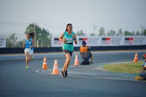 BIB: 0930
                            <button type="button" onclick="openModal(10456918)" class="btn btn-primary btn-sm float-right btn-popup" data-toggle="modal" data-target=".modal-high-quality">
                        <i class="fas fa-shopping-cart"></i> Add to Cart
                    </button>
                                            <button type="button" onclick="isThisMe(10456918, true)" class="btn btn-success btn-sm float-right btn-popup btn-isme hidden" data-toggle="tooltip" data-placement="bottom" title="นี่คือรูปของคุณใช่ไหม คลิกที่นี่เพื่อเอาเข้าอัลบั้ม">
                        <i class="fas fa-plus"></i> Add to album
                    </button>
                    <button type="button" onclick="isThisMe(10456918, false)" class="btn btn-warning btn-sm float-right btn-popup btn-isnotme hidden">
                        <i class="fas fa-ban"></i> Remove from album
                    </button>