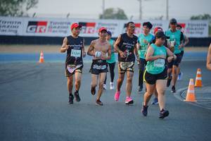 BIB: 1613, 2020, 1241, 50907
                            <button type="button" onclick="openModal(10459301)" class="btn btn-primary btn-sm float-right btn-popup" data-toggle="modal" data-target=".modal-high-quality">
                        <i class="fas fa-shopping-cart"></i> Add to Cart
                    </button>
                                            <button type="button" onclick="isThisMe(10459301, true)" class="btn btn-success btn-sm float-right btn-popup btn-isme hidden" data-toggle="tooltip" data-placement="bottom" title="นี่คือรูปของคุณใช่ไหม คลิกที่นี่เพื่อเอาเข้าอัลบั้ม">
                        <i class="fas fa-plus"></i> Add to album
                    </button>
                    <button type="button" onclick="isThisMe(10459301, false)" class="btn btn-warning btn-sm float-right btn-popup btn-isnotme hidden">
                        <i class="fas fa-ban"></i> Remove from album
                    </button>