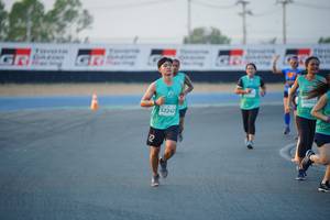 BIB: 0602, 52242
                            <button type="button" onclick="openModal(10458014)" class="btn btn-primary btn-sm float-right btn-popup" data-toggle="modal" data-target=".modal-high-quality">
                        <i class="fas fa-shopping-cart"></i> Add to Cart
                    </button>
                                            <button type="button" onclick="isThisMe(10458014, true)" class="btn btn-success btn-sm float-right btn-popup btn-isme hidden" data-toggle="tooltip" data-placement="bottom" title="นี่คือรูปของคุณใช่ไหม คลิกที่นี่เพื่อเอาเข้าอัลบั้ม">
                        <i class="fas fa-plus"></i> Add to album
                    </button>
                    <button type="button" onclick="isThisMe(10458014, false)" class="btn btn-warning btn-sm float-right btn-popup btn-isnotme hidden">
                        <i class="fas fa-ban"></i> Remove from album
                    </button>