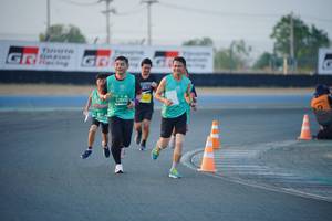 BIB: 52000, 015
                            <button type="button" onclick="openModal(10458523)" class="btn btn-primary btn-sm float-right btn-popup" data-toggle="modal" data-target=".modal-high-quality">
                        <i class="fas fa-shopping-cart"></i> Add to Cart
                    </button>
                                            <button type="button" onclick="isThisMe(10458523, true)" class="btn btn-success btn-sm float-right btn-popup btn-isme hidden" data-toggle="tooltip" data-placement="bottom" title="นี่คือรูปของคุณใช่ไหม คลิกที่นี่เพื่อเอาเข้าอัลบั้ม">
                        <i class="fas fa-plus"></i> Add to album
                    </button>
                    <button type="button" onclick="isThisMe(10458523, false)" class="btn btn-warning btn-sm float-right btn-popup btn-isnotme hidden">
                        <i class="fas fa-ban"></i> Remove from album
                    </button>