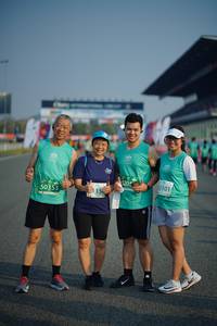 BIB: 520, 3101, 50353
                            <button type="button" onclick="openModal(10455508)" class="btn btn-primary btn-sm float-right btn-popup" data-toggle="modal" data-target=".modal-high-quality">
                        <i class="fas fa-shopping-cart"></i> Add to Cart
                    </button>
                                            <button type="button" onclick="isThisMe(10455508, true)" class="btn btn-success btn-sm float-right btn-popup btn-isme hidden" data-toggle="tooltip" data-placement="bottom" title="นี่คือรูปของคุณใช่ไหม คลิกที่นี่เพื่อเอาเข้าอัลบั้ม">
                        <i class="fas fa-plus"></i> Add to album
                    </button>
                    <button type="button" onclick="isThisMe(10455508, false)" class="btn btn-warning btn-sm float-right btn-popup btn-isnotme hidden">
                        <i class="fas fa-ban"></i> Remove from album
                    </button>