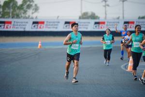 BIB: 5060, 52242
                            <button type="button" onclick="openModal(10458032)" class="btn btn-primary btn-sm float-right btn-popup" data-toggle="modal" data-target=".modal-high-quality">
                        <i class="fas fa-shopping-cart"></i> Add to Cart
                    </button>
                                            <button type="button" onclick="isThisMe(10458032, true)" class="btn btn-success btn-sm float-right btn-popup btn-isme hidden" data-toggle="tooltip" data-placement="bottom" title="นี่คือรูปของคุณใช่ไหม คลิกที่นี่เพื่อเอาเข้าอัลบั้ม">
                        <i class="fas fa-plus"></i> Add to album
                    </button>
                    <button type="button" onclick="isThisMe(10458032, false)" class="btn btn-warning btn-sm float-right btn-popup btn-isnotme hidden">
                        <i class="fas fa-ban"></i> Remove from album
                    </button>