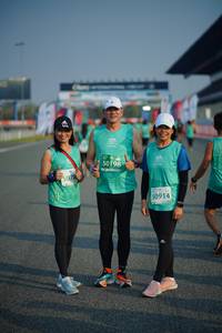 BIB: 50198, 5070, 50914
                            <button type="button" onclick="openModal(10455413)" class="btn btn-primary btn-sm float-right btn-popup" data-toggle="modal" data-target=".modal-high-quality">
                        <i class="fas fa-shopping-cart"></i> Add to Cart
                    </button>
                                            <button type="button" onclick="isThisMe(10455413, true)" class="btn btn-success btn-sm float-right btn-popup btn-isme hidden" data-toggle="tooltip" data-placement="bottom" title="นี่คือรูปของคุณใช่ไหม คลิกที่นี่เพื่อเอาเข้าอัลบั้ม">
                        <i class="fas fa-plus"></i> Add to album
                    </button>
                    <button type="button" onclick="isThisMe(10455413, false)" class="btn btn-warning btn-sm float-right btn-popup btn-isnotme hidden">
                        <i class="fas fa-ban"></i> Remove from album
                    </button>