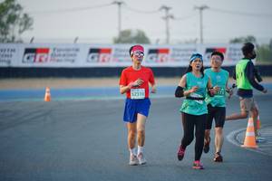 BIB: 773, 52310
                            <button type="button" onclick="openModal(10458075)" class="btn btn-primary btn-sm float-right btn-popup" data-toggle="modal" data-target=".modal-high-quality">
                        <i class="fas fa-shopping-cart"></i> Add to Cart
                    </button>
                                            <button type="button" onclick="isThisMe(10458075, true)" class="btn btn-success btn-sm float-right btn-popup btn-isme hidden" data-toggle="tooltip" data-placement="bottom" title="นี่คือรูปของคุณใช่ไหม คลิกที่นี่เพื่อเอาเข้าอัลบั้ม">
                        <i class="fas fa-plus"></i> Add to album
                    </button>
                    <button type="button" onclick="isThisMe(10458075, false)" class="btn btn-warning btn-sm float-right btn-popup btn-isnotme hidden">
                        <i class="fas fa-ban"></i> Remove from album
                    </button>