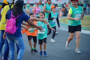 BIB: 53137
                            <button type="button" onclick="openModal(10456468)" class="btn btn-primary btn-sm float-right btn-popup" data-toggle="modal" data-target=".modal-high-quality">
                        <i class="fas fa-shopping-cart"></i> Add to Cart
                    </button>
                                            <button type="button" onclick="isThisMe(10456468, true)" class="btn btn-success btn-sm float-right btn-popup btn-isme hidden" data-toggle="tooltip" data-placement="bottom" title="นี่คือรูปของคุณใช่ไหม คลิกที่นี่เพื่อเอาเข้าอัลบั้ม">
                        <i class="fas fa-plus"></i> Add to album
                    </button>
                    <button type="button" onclick="isThisMe(10456468, false)" class="btn btn-warning btn-sm float-right btn-popup btn-isnotme hidden">
                        <i class="fas fa-ban"></i> Remove from album
                    </button>