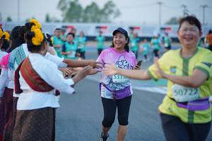 BIB: 531, 50722
                            <button type="button" onclick="openModal(10460889)" class="btn btn-primary btn-sm float-right btn-popup" data-toggle="modal" data-target=".modal-high-quality">
                        <i class="fas fa-shopping-cart"></i> Add to Cart
                    </button>
                                            <button type="button" onclick="isThisMe(10460889, true)" class="btn btn-success btn-sm float-right btn-popup btn-isme hidden" data-toggle="tooltip" data-placement="bottom" title="นี่คือรูปของคุณใช่ไหม คลิกที่นี่เพื่อเอาเข้าอัลบั้ม">
                        <i class="fas fa-plus"></i> Add to album
                    </button>
                    <button type="button" onclick="isThisMe(10460889, false)" class="btn btn-warning btn-sm float-right btn-popup btn-isnotme hidden">
                        <i class="fas fa-ban"></i> Remove from album
                    </button>