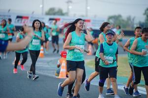 BIB: 5249, 0986
                            <button type="button" onclick="openModal(10456241)" class="btn btn-primary btn-sm float-right btn-popup" data-toggle="modal" data-target=".modal-high-quality">
                        <i class="fas fa-shopping-cart"></i> Add to Cart
                    </button>
                                            <button type="button" onclick="isThisMe(10456241, true)" class="btn btn-success btn-sm float-right btn-popup btn-isme hidden" data-toggle="tooltip" data-placement="bottom" title="นี่คือรูปของคุณใช่ไหม คลิกที่นี่เพื่อเอาเข้าอัลบั้ม">
                        <i class="fas fa-plus"></i> Add to album
                    </button>
                    <button type="button" onclick="isThisMe(10456241, false)" class="btn btn-warning btn-sm float-right btn-popup btn-isnotme hidden">
                        <i class="fas fa-ban"></i> Remove from album
                    </button>