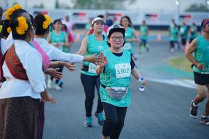 BIB: 516, 53027
                            <button type="button" onclick="openModal(10460549)" class="btn btn-primary btn-sm float-right btn-popup" data-toggle="modal" data-target=".modal-high-quality">
                        <i class="fas fa-shopping-cart"></i> Add to Cart
                    </button>
                                            <button type="button" onclick="isThisMe(10460549, true)" class="btn btn-success btn-sm float-right btn-popup btn-isme hidden" data-toggle="tooltip" data-placement="bottom" title="นี่คือรูปของคุณใช่ไหม คลิกที่นี่เพื่อเอาเข้าอัลบั้ม">
                        <i class="fas fa-plus"></i> Add to album
                    </button>
                    <button type="button" onclick="isThisMe(10460549, false)" class="btn btn-warning btn-sm float-right btn-popup btn-isnotme hidden">
                        <i class="fas fa-ban"></i> Remove from album
                    </button>