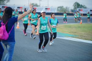 BIB: 2814
                            <button type="button" onclick="openModal(10456179)" class="btn btn-primary btn-sm float-right btn-popup" data-toggle="modal" data-target=".modal-high-quality">
                        <i class="fas fa-shopping-cart"></i> Add to Cart
                    </button>
                                            <button type="button" onclick="isThisMe(10456179, true)" class="btn btn-success btn-sm float-right btn-popup btn-isme hidden" data-toggle="tooltip" data-placement="bottom" title="นี่คือรูปของคุณใช่ไหม คลิกที่นี่เพื่อเอาเข้าอัลบั้ม">
                        <i class="fas fa-plus"></i> Add to album
                    </button>
                    <button type="button" onclick="isThisMe(10456179, false)" class="btn btn-warning btn-sm float-right btn-popup btn-isnotme hidden">
                        <i class="fas fa-ban"></i> Remove from album
                    </button>