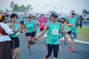 BIB: 51011
                            <button type="button" onclick="openModal(10459500)" class="btn btn-primary btn-sm float-right btn-popup" data-toggle="modal" data-target=".modal-high-quality">
                        <i class="fas fa-shopping-cart"></i> Add to Cart
                    </button>
                                            <button type="button" onclick="isThisMe(10459500, true)" class="btn btn-success btn-sm float-right btn-popup btn-isme hidden" data-toggle="tooltip" data-placement="bottom" title="นี่คือรูปของคุณใช่ไหม คลิกที่นี่เพื่อเอาเข้าอัลบั้ม">
                        <i class="fas fa-plus"></i> Add to album
                    </button>
                    <button type="button" onclick="isThisMe(10459500, false)" class="btn btn-warning btn-sm float-right btn-popup btn-isnotme hidden">
                        <i class="fas fa-ban"></i> Remove from album
                    </button>