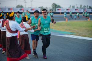 BIB: 57013, 51929
                            <button type="button" onclick="openModal(10453283)" class="btn btn-primary btn-sm float-right btn-popup" data-toggle="modal" data-target=".modal-high-quality">
                        <i class="fas fa-shopping-cart"></i> Add to Cart
                    </button>
                                            <button type="button" onclick="isThisMe(10453283, true)" class="btn btn-success btn-sm float-right btn-popup btn-isme hidden" data-toggle="tooltip" data-placement="bottom" title="นี่คือรูปของคุณใช่ไหม คลิกที่นี่เพื่อเอาเข้าอัลบั้ม">
                        <i class="fas fa-plus"></i> Add to album
                    </button>
                    <button type="button" onclick="isThisMe(10453283, false)" class="btn btn-warning btn-sm float-right btn-popup btn-isnotme hidden">
                        <i class="fas fa-ban"></i> Remove from album
                    </button>