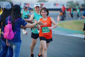 BIB: 5024
                            <button type="button" onclick="openModal(10456663)" class="btn btn-primary btn-sm float-right btn-popup" data-toggle="modal" data-target=".modal-high-quality">
                        <i class="fas fa-shopping-cart"></i> Add to Cart
                    </button>
                                            <button type="button" onclick="isThisMe(10456663, true)" class="btn btn-success btn-sm float-right btn-popup btn-isme hidden" data-toggle="tooltip" data-placement="bottom" title="นี่คือรูปของคุณใช่ไหม คลิกที่นี่เพื่อเอาเข้าอัลบั้ม">
                        <i class="fas fa-plus"></i> Add to album
                    </button>
                    <button type="button" onclick="isThisMe(10456663, false)" class="btn btn-warning btn-sm float-right btn-popup btn-isnotme hidden">
                        <i class="fas fa-ban"></i> Remove from album
                    </button>