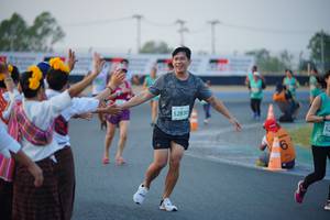 BIB: 52830
                            <button type="button" onclick="openModal(10453075)" class="btn btn-primary btn-sm float-right btn-popup" data-toggle="modal" data-target=".modal-high-quality">
                        <i class="fas fa-shopping-cart"></i> Add to Cart
                    </button>
                                            <button type="button" onclick="isThisMe(10453075, true)" class="btn btn-success btn-sm float-right btn-popup btn-isme hidden" data-toggle="tooltip" data-placement="bottom" title="นี่คือรูปของคุณใช่ไหม คลิกที่นี่เพื่อเอาเข้าอัลบั้ม">
                        <i class="fas fa-plus"></i> Add to album
                    </button>
                    <button type="button" onclick="isThisMe(10453075, false)" class="btn btn-warning btn-sm float-right btn-popup btn-isnotme hidden">
                        <i class="fas fa-ban"></i> Remove from album
                    </button>