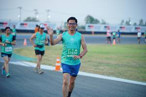 BIB: 51650
                            <button type="button" onclick="openModal(10460253)" class="btn btn-primary btn-sm float-right btn-popup" data-toggle="modal" data-target=".modal-high-quality">
                        <i class="fas fa-shopping-cart"></i> Add to Cart
                    </button>
                                            <button type="button" onclick="isThisMe(10460253, true)" class="btn btn-success btn-sm float-right btn-popup btn-isme hidden" data-toggle="tooltip" data-placement="bottom" title="นี่คือรูปของคุณใช่ไหม คลิกที่นี่เพื่อเอาเข้าอัลบั้ม">
                        <i class="fas fa-plus"></i> Add to album
                    </button>
                    <button type="button" onclick="isThisMe(10460253, false)" class="btn btn-warning btn-sm float-right btn-popup btn-isnotme hidden">
                        <i class="fas fa-ban"></i> Remove from album
                    </button>