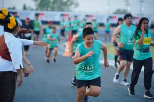 BIB: 53452, 1823
                            <button type="button" onclick="openModal(10460108)" class="btn btn-primary btn-sm float-right btn-popup" data-toggle="modal" data-target=".modal-high-quality">
                        <i class="fas fa-shopping-cart"></i> Add to Cart
                    </button>
                                            <button type="button" onclick="isThisMe(10460108, true)" class="btn btn-success btn-sm float-right btn-popup btn-isme hidden" data-toggle="tooltip" data-placement="bottom" title="นี่คือรูปของคุณใช่ไหม คลิกที่นี่เพื่อเอาเข้าอัลบั้ม">
                        <i class="fas fa-plus"></i> Add to album
                    </button>
                    <button type="button" onclick="isThisMe(10460108, false)" class="btn btn-warning btn-sm float-right btn-popup btn-isnotme hidden">
                        <i class="fas fa-ban"></i> Remove from album
                    </button>