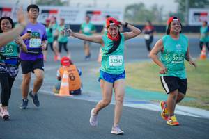 BIB: 52372, 2625, 52101, 52542
                            <button type="button" onclick="openModal(10455878)" class="btn btn-primary btn-sm float-right btn-popup" data-toggle="modal" data-target=".modal-high-quality">
                        <i class="fas fa-shopping-cart"></i> Add to Cart
                    </button>
                                            <button type="button" onclick="isThisMe(10455878, true)" class="btn btn-success btn-sm float-right btn-popup btn-isme hidden" data-toggle="tooltip" data-placement="bottom" title="นี่คือรูปของคุณใช่ไหม คลิกที่นี่เพื่อเอาเข้าอัลบั้ม">
                        <i class="fas fa-plus"></i> Add to album
                    </button>
                    <button type="button" onclick="isThisMe(10455878, false)" class="btn btn-warning btn-sm float-right btn-popup btn-isnotme hidden">
                        <i class="fas fa-ban"></i> Remove from album
                    </button>