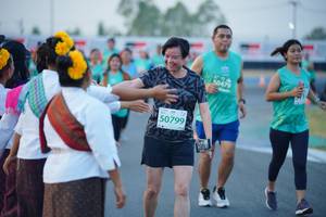 BIB: 50479, 50799
                            <button type="button" onclick="openModal(10459701)" class="btn btn-primary btn-sm float-right btn-popup" data-toggle="modal" data-target=".modal-high-quality">
                        <i class="fas fa-shopping-cart"></i> Add to Cart
                    </button>
                                            <button type="button" onclick="isThisMe(10459701, true)" class="btn btn-success btn-sm float-right btn-popup btn-isme hidden" data-toggle="tooltip" data-placement="bottom" title="นี่คือรูปของคุณใช่ไหม คลิกที่นี่เพื่อเอาเข้าอัลบั้ม">
                        <i class="fas fa-plus"></i> Add to album
                    </button>
                    <button type="button" onclick="isThisMe(10459701, false)" class="btn btn-warning btn-sm float-right btn-popup btn-isnotme hidden">
                        <i class="fas fa-ban"></i> Remove from album
                    </button>