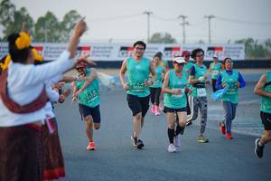 BIB: 50366, 1725, 0281
                            <button type="button" onclick="openModal(10452548)" class="btn btn-primary btn-sm float-right btn-popup" data-toggle="modal" data-target=".modal-high-quality">
                        <i class="fas fa-shopping-cart"></i> Add to Cart
                    </button>
                                            <button type="button" onclick="isThisMe(10452548, true)" class="btn btn-success btn-sm float-right btn-popup btn-isme hidden" data-toggle="tooltip" data-placement="bottom" title="นี่คือรูปของคุณใช่ไหม คลิกที่นี่เพื่อเอาเข้าอัลบั้ม">
                        <i class="fas fa-plus"></i> Add to album
                    </button>
                    <button type="button" onclick="isThisMe(10452548, false)" class="btn btn-warning btn-sm float-right btn-popup btn-isnotme hidden">
                        <i class="fas fa-ban"></i> Remove from album
                    </button>