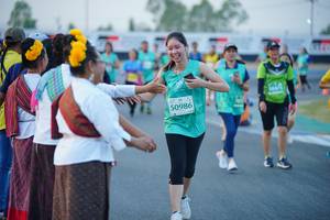 BIB: 50986
                            <button type="button" onclick="openModal(10458975)" class="btn btn-primary btn-sm float-right btn-popup" data-toggle="modal" data-target=".modal-high-quality">
                        <i class="fas fa-shopping-cart"></i> Add to Cart
                    </button>
                                            <button type="button" onclick="isThisMe(10458975, true)" class="btn btn-success btn-sm float-right btn-popup btn-isme hidden" data-toggle="tooltip" data-placement="bottom" title="นี่คือรูปของคุณใช่ไหม คลิกที่นี่เพื่อเอาเข้าอัลบั้ม">
                        <i class="fas fa-plus"></i> Add to album
                    </button>
                    <button type="button" onclick="isThisMe(10458975, false)" class="btn btn-warning btn-sm float-right btn-popup btn-isnotme hidden">
                        <i class="fas fa-ban"></i> Remove from album
                    </button>