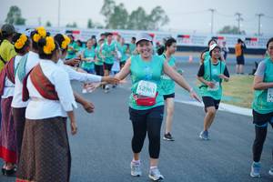 BIB: 52961
                            <button type="button" onclick="openModal(10460016)" class="btn btn-primary btn-sm float-right btn-popup" data-toggle="modal" data-target=".modal-high-quality">
                        <i class="fas fa-shopping-cart"></i> Add to Cart
                    </button>
                                            <button type="button" onclick="isThisMe(10460016, true)" class="btn btn-success btn-sm float-right btn-popup btn-isme hidden" data-toggle="tooltip" data-placement="bottom" title="นี่คือรูปของคุณใช่ไหม คลิกที่นี่เพื่อเอาเข้าอัลบั้ม">
                        <i class="fas fa-plus"></i> Add to album
                    </button>
                    <button type="button" onclick="isThisMe(10460016, false)" class="btn btn-warning btn-sm float-right btn-popup btn-isnotme hidden">
                        <i class="fas fa-ban"></i> Remove from album
                    </button>