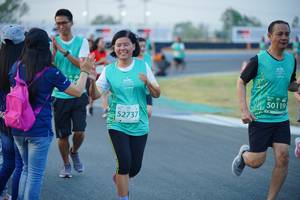 BIB: 50119, 52737
                            <button type="button" onclick="openModal(10456778)" class="btn btn-primary btn-sm float-right btn-popup" data-toggle="modal" data-target=".modal-high-quality">
                        <i class="fas fa-shopping-cart"></i> Add to Cart
                    </button>
                                            <button type="button" onclick="isThisMe(10456778, true)" class="btn btn-success btn-sm float-right btn-popup btn-isme hidden" data-toggle="tooltip" data-placement="bottom" title="นี่คือรูปของคุณใช่ไหม คลิกที่นี่เพื่อเอาเข้าอัลบั้ม">
                        <i class="fas fa-plus"></i> Add to album
                    </button>
                    <button type="button" onclick="isThisMe(10456778, false)" class="btn btn-warning btn-sm float-right btn-popup btn-isnotme hidden">
                        <i class="fas fa-ban"></i> Remove from album
                    </button>