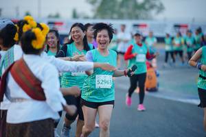 BIB: 52963
                            <button type="button" onclick="openModal(10460599)" class="btn btn-primary btn-sm float-right btn-popup" data-toggle="modal" data-target=".modal-high-quality">
                        <i class="fas fa-shopping-cart"></i> Add to Cart
                    </button>
                                            <button type="button" onclick="isThisMe(10460599, true)" class="btn btn-success btn-sm float-right btn-popup btn-isme hidden" data-toggle="tooltip" data-placement="bottom" title="นี่คือรูปของคุณใช่ไหม คลิกที่นี่เพื่อเอาเข้าอัลบั้ม">
                        <i class="fas fa-plus"></i> Add to album
                    </button>
                    <button type="button" onclick="isThisMe(10460599, false)" class="btn btn-warning btn-sm float-right btn-popup btn-isnotme hidden">
                        <i class="fas fa-ban"></i> Remove from album
                    </button>