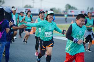 BIB: 53126, 51958
                            <button type="button" onclick="openModal(10456372)" class="btn btn-primary btn-sm float-right btn-popup" data-toggle="modal" data-target=".modal-high-quality">
                        <i class="fas fa-shopping-cart"></i> Add to Cart
                    </button>
                                            <button type="button" onclick="isThisMe(10456372, true)" class="btn btn-success btn-sm float-right btn-popup btn-isme hidden" data-toggle="tooltip" data-placement="bottom" title="นี่คือรูปของคุณใช่ไหม คลิกที่นี่เพื่อเอาเข้าอัลบั้ม">
                        <i class="fas fa-plus"></i> Add to album
                    </button>
                    <button type="button" onclick="isThisMe(10456372, false)" class="btn btn-warning btn-sm float-right btn-popup btn-isnotme hidden">
                        <i class="fas fa-ban"></i> Remove from album
                    </button>