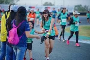 BIB: 1512
                            <button type="button" onclick="openModal(10456562)" class="btn btn-primary btn-sm float-right btn-popup" data-toggle="modal" data-target=".modal-high-quality">
                        <i class="fas fa-shopping-cart"></i> Add to Cart
                    </button>
                                            <button type="button" onclick="isThisMe(10456562, true)" class="btn btn-success btn-sm float-right btn-popup btn-isme hidden" data-toggle="tooltip" data-placement="bottom" title="นี่คือรูปของคุณใช่ไหม คลิกที่นี่เพื่อเอาเข้าอัลบั้ม">
                        <i class="fas fa-plus"></i> Add to album
                    </button>
                    <button type="button" onclick="isThisMe(10456562, false)" class="btn btn-warning btn-sm float-right btn-popup btn-isnotme hidden">
                        <i class="fas fa-ban"></i> Remove from album
                    </button>