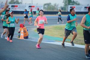 BIB: 5220, 52305, 52043
                            <button type="button" onclick="openModal(10455802)" class="btn btn-primary btn-sm float-right btn-popup" data-toggle="modal" data-target=".modal-high-quality">
                        <i class="fas fa-shopping-cart"></i> Add to Cart
                    </button>
                                            <button type="button" onclick="isThisMe(10455802, true)" class="btn btn-success btn-sm float-right btn-popup btn-isme hidden" data-toggle="tooltip" data-placement="bottom" title="นี่คือรูปของคุณใช่ไหม คลิกที่นี่เพื่อเอาเข้าอัลบั้ม">
                        <i class="fas fa-plus"></i> Add to album
                    </button>
                    <button type="button" onclick="isThisMe(10455802, false)" class="btn btn-warning btn-sm float-right btn-popup btn-isnotme hidden">
                        <i class="fas fa-ban"></i> Remove from album
                    </button>