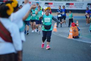 BIB: 53266
                            <button type="button" onclick="openModal(10460579)" class="btn btn-primary btn-sm float-right btn-popup" data-toggle="modal" data-target=".modal-high-quality">
                        <i class="fas fa-shopping-cart"></i> Add to Cart
                    </button>
                                            <button type="button" onclick="isThisMe(10460579, true)" class="btn btn-success btn-sm float-right btn-popup btn-isme hidden" data-toggle="tooltip" data-placement="bottom" title="นี่คือรูปของคุณใช่ไหม คลิกที่นี่เพื่อเอาเข้าอัลบั้ม">
                        <i class="fas fa-plus"></i> Add to album
                    </button>
                    <button type="button" onclick="isThisMe(10460579, false)" class="btn btn-warning btn-sm float-right btn-popup btn-isnotme hidden">
                        <i class="fas fa-ban"></i> Remove from album
                    </button>